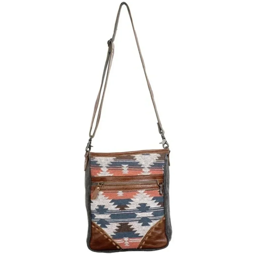 Myra Bag nwt myra